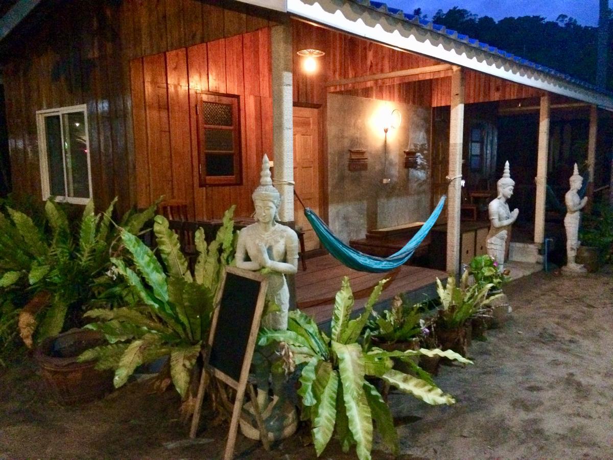 Sea Paradise Hotel Ban Khlong Kloi Kültér fotó