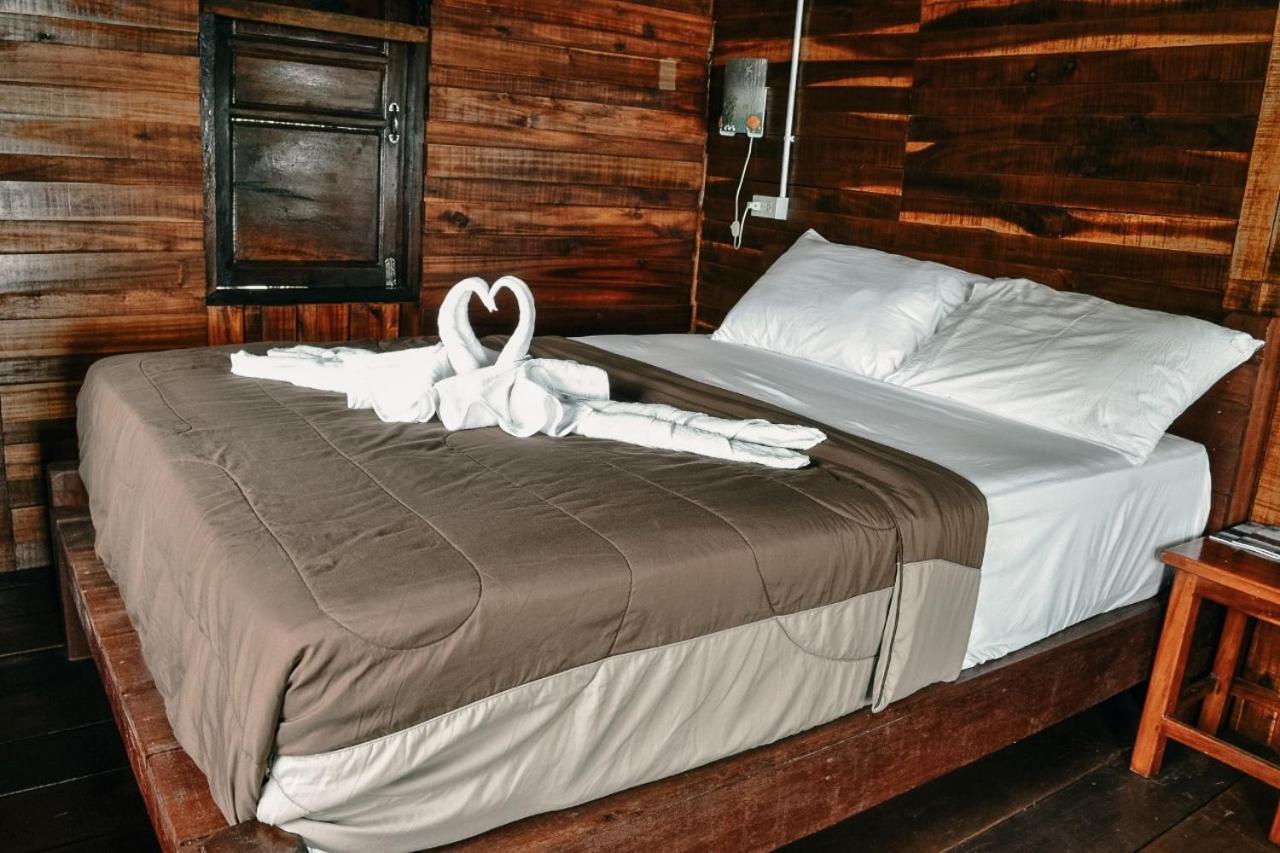 Sea Paradise Hotel Ban Khlong Kloi Kültér fotó